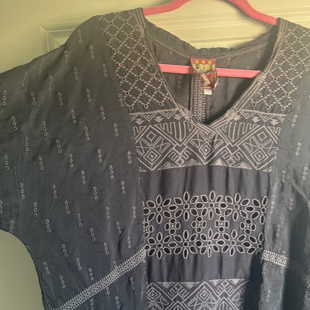 Johnny Was Tunic with Intricate Patterns - Picture 6 of 7